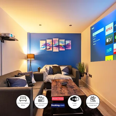 Spacious 1 Bedroom With 4k Cinema Experience By Haven Escapes In Bradford *